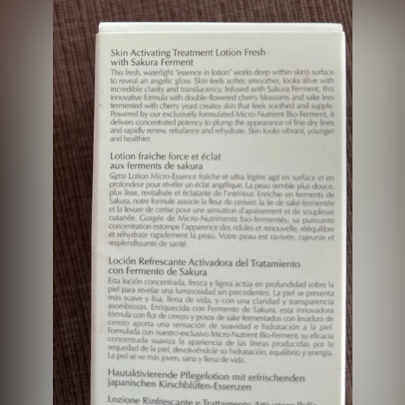 ESTEE LAUDER Micro Essence Treatment Lotion Fresh with Sakura Ferment 200ml NEW - Picture 7 of 12